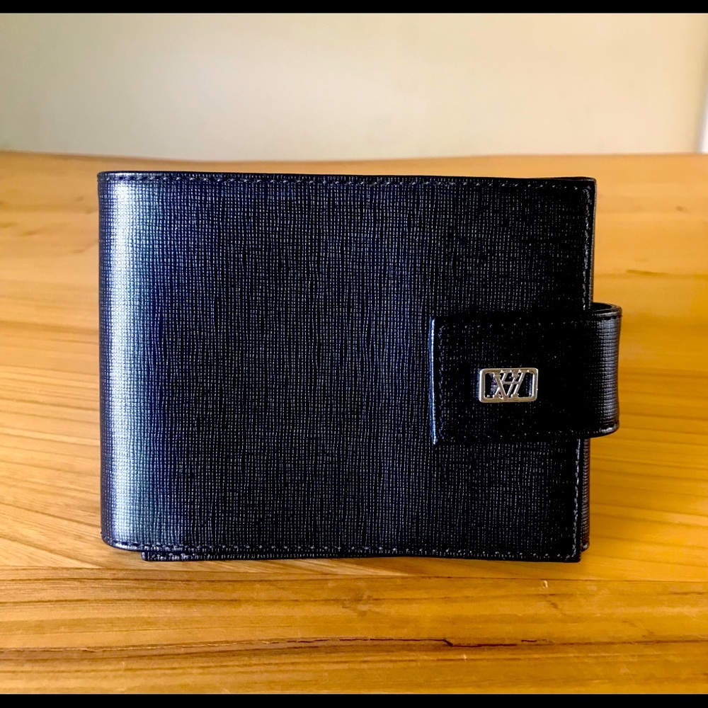 Victor Hugo Tri-Fold Wallet